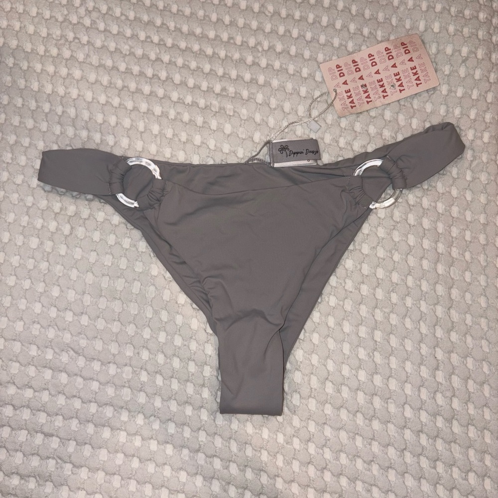Dippin’ Daisy’s Gray Ring Bikini Bottom — NWT